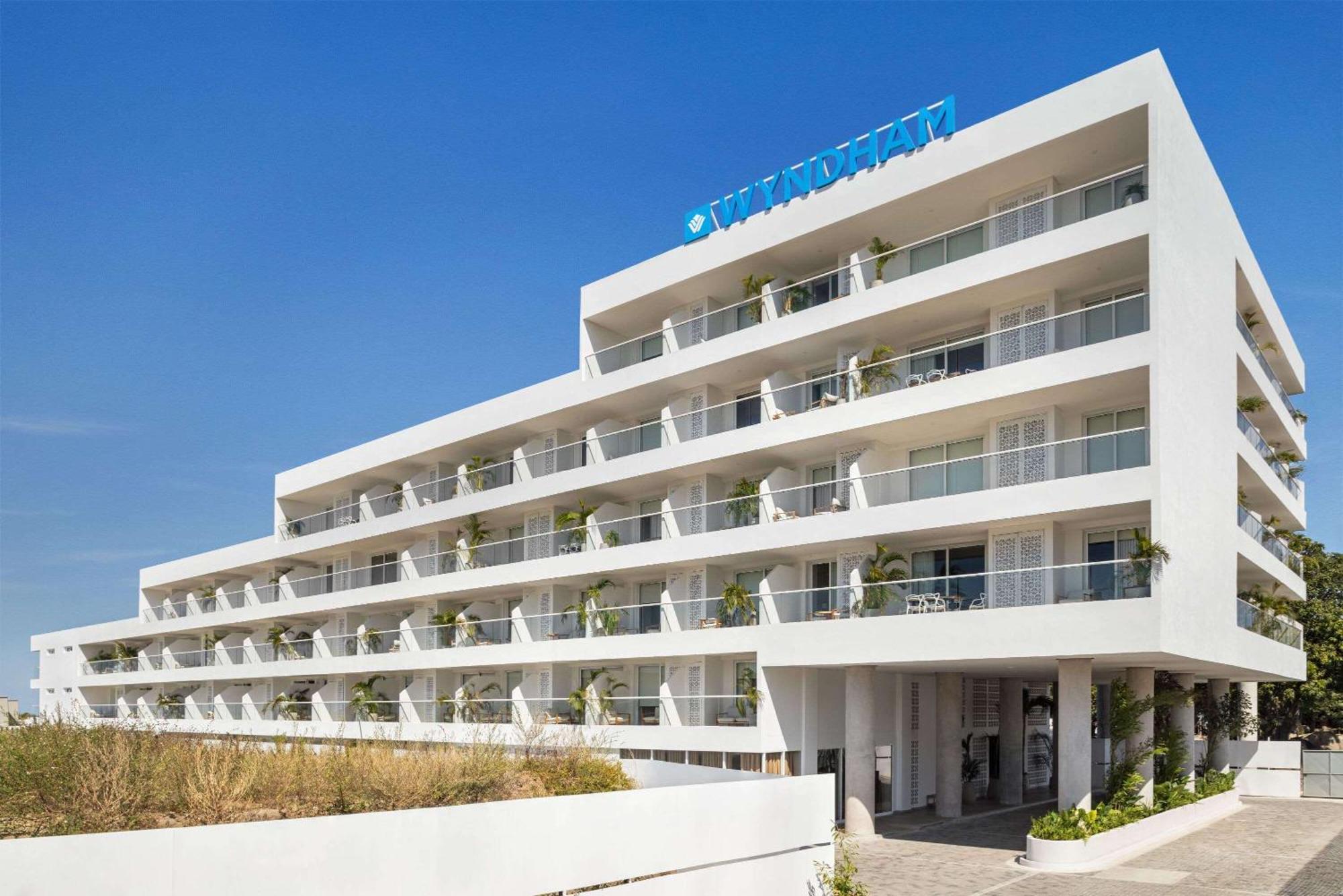 Wyndham Santa Marta Aluna Beach Apartments Экстерьер фото